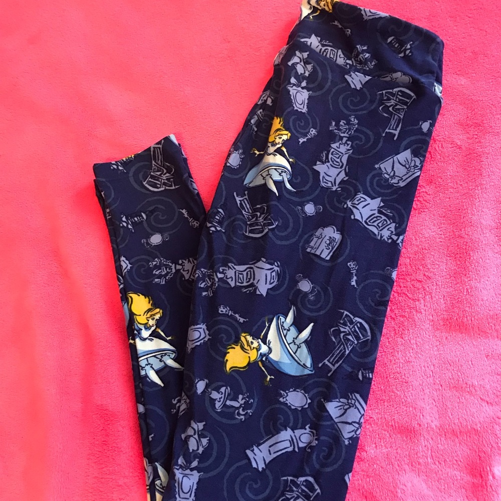LuLaRoe Disney Alice in Wonderland OS Leggings